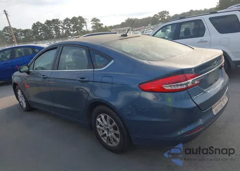 2018 Ford Fusion S z USA, uszkodzony, nr VIN 3FA6P0G72JR270363